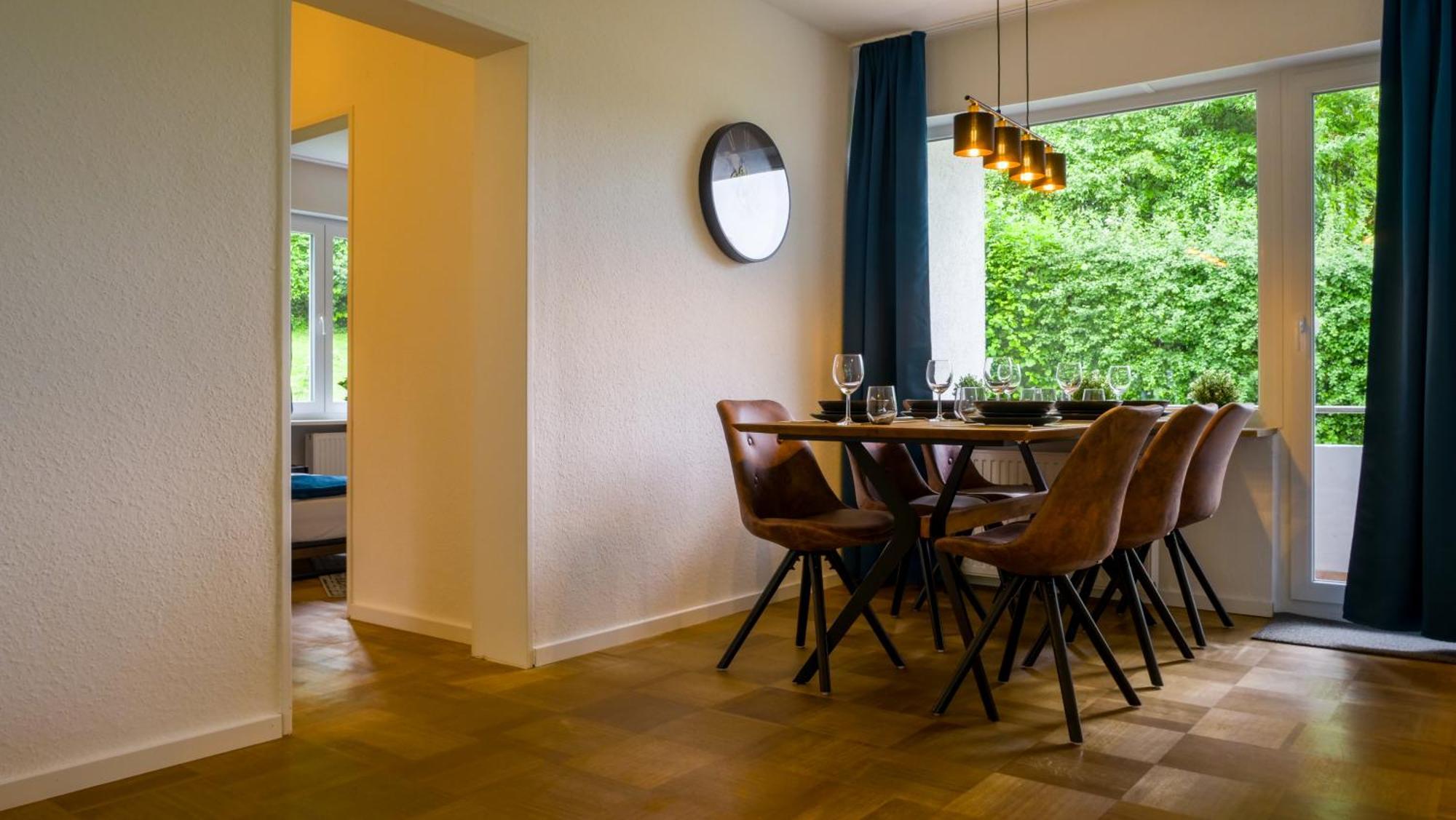 Gross, Modern, Zentrumsnah Mit Parkplatz Und Garten Ulm Bagian luar foto